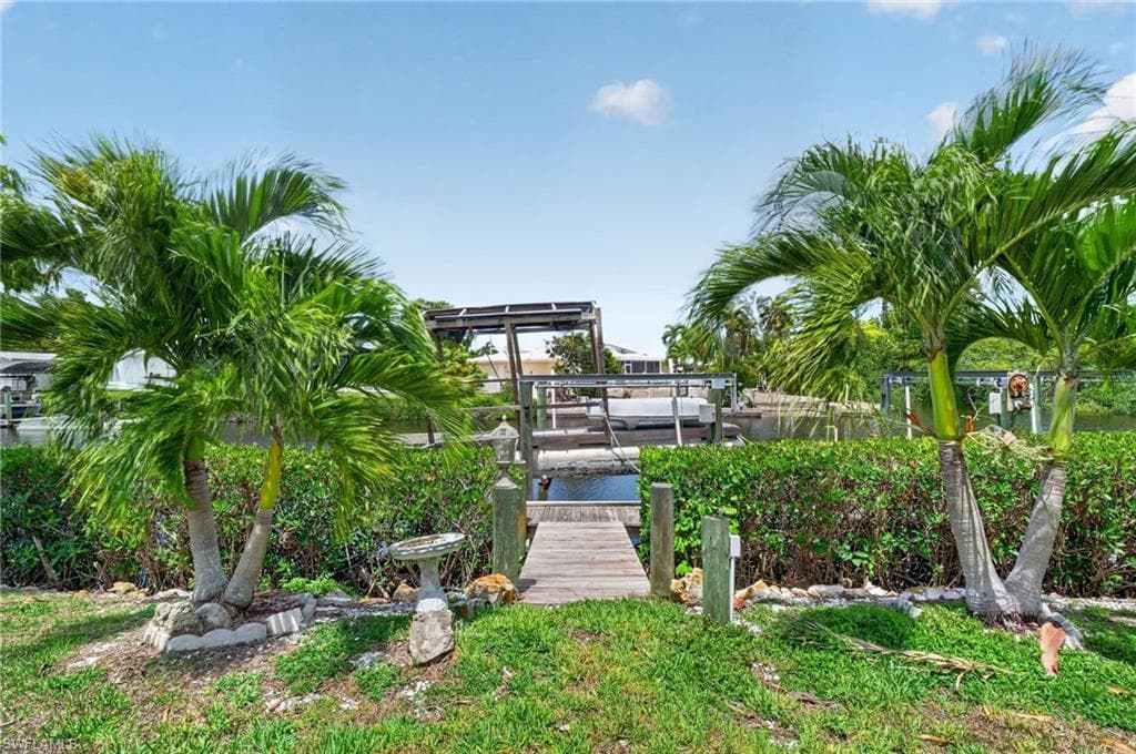 5330 Genesee PKWY-25