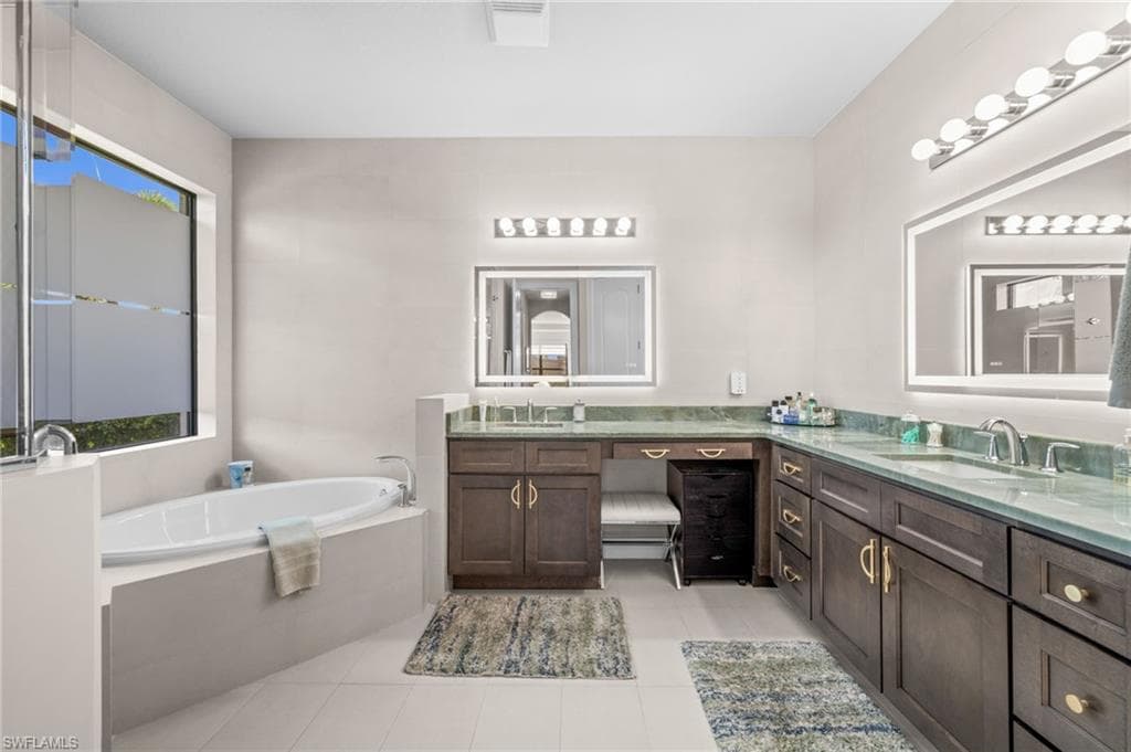 23412 Sanabria LOOP-27