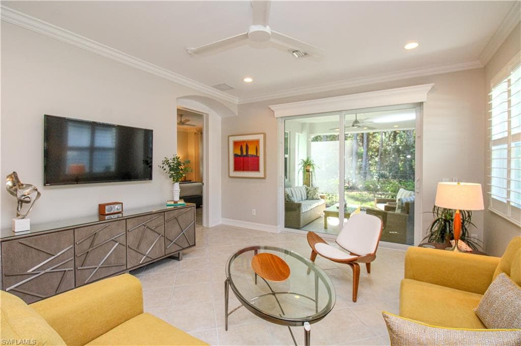 1912 Tarpon Bay DR N-11
