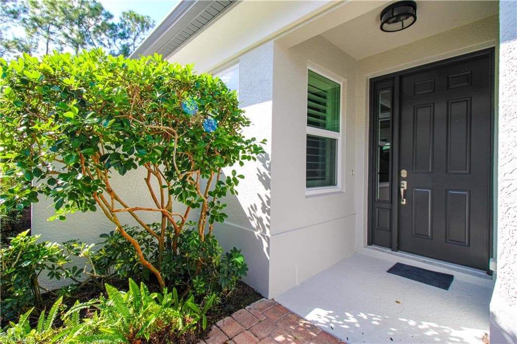 1912 Tarpon Bay DR N-29