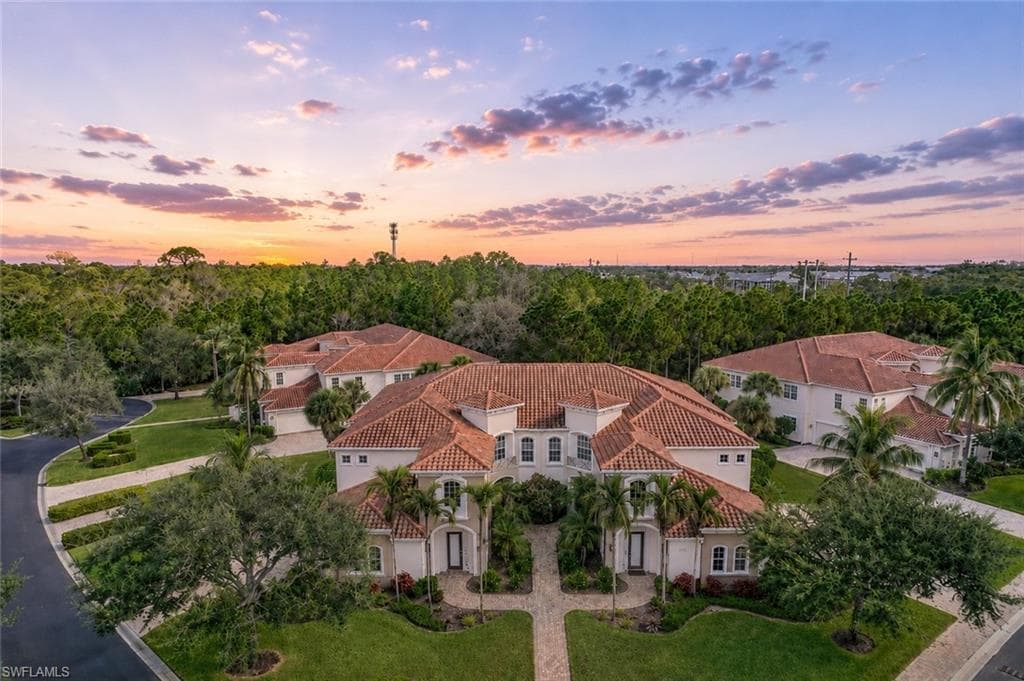 11000 Carrara CT 202-2