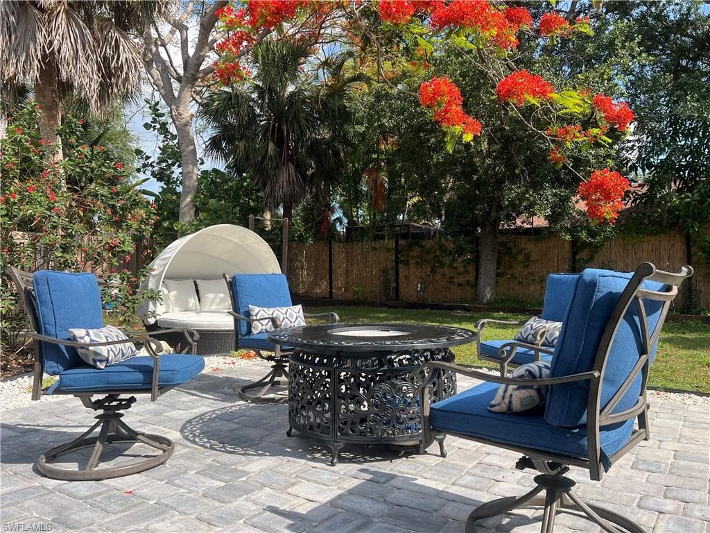 2499 River Reach DR-27