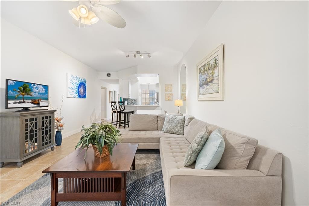 757 Wiggins Lake DR 106-15