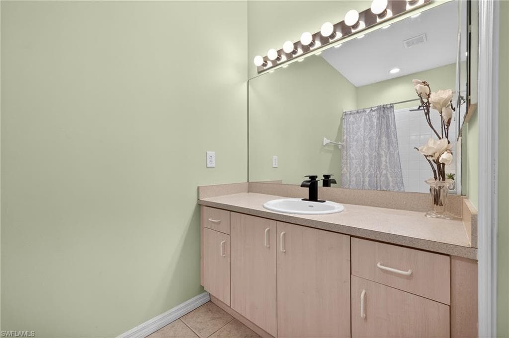 15420 Bellamar CIR 3123-13