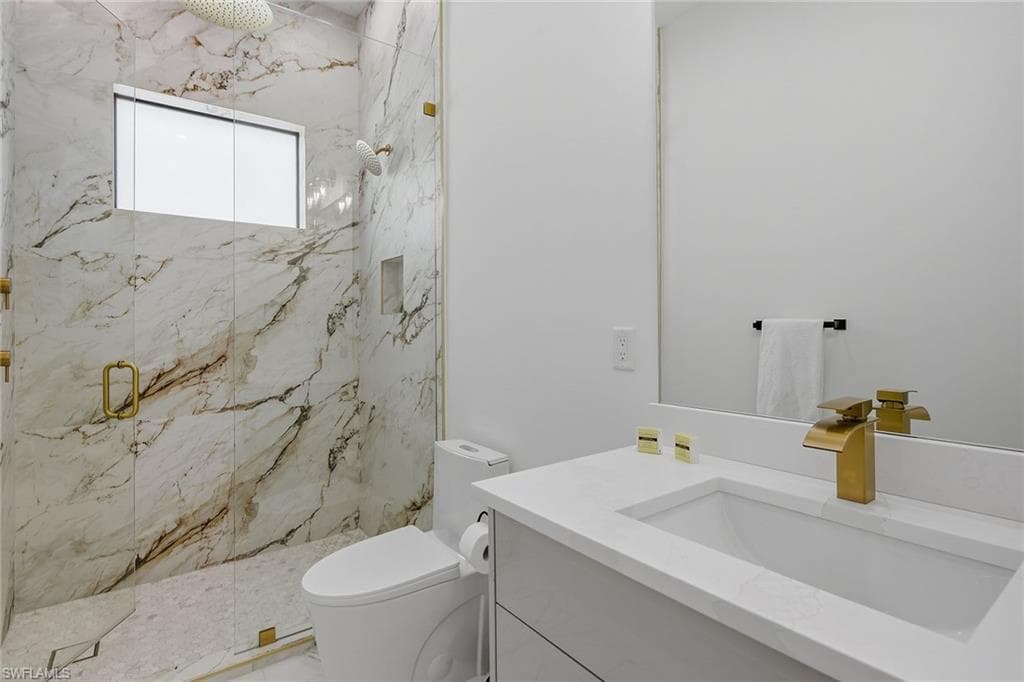 3384 Canal ST-22