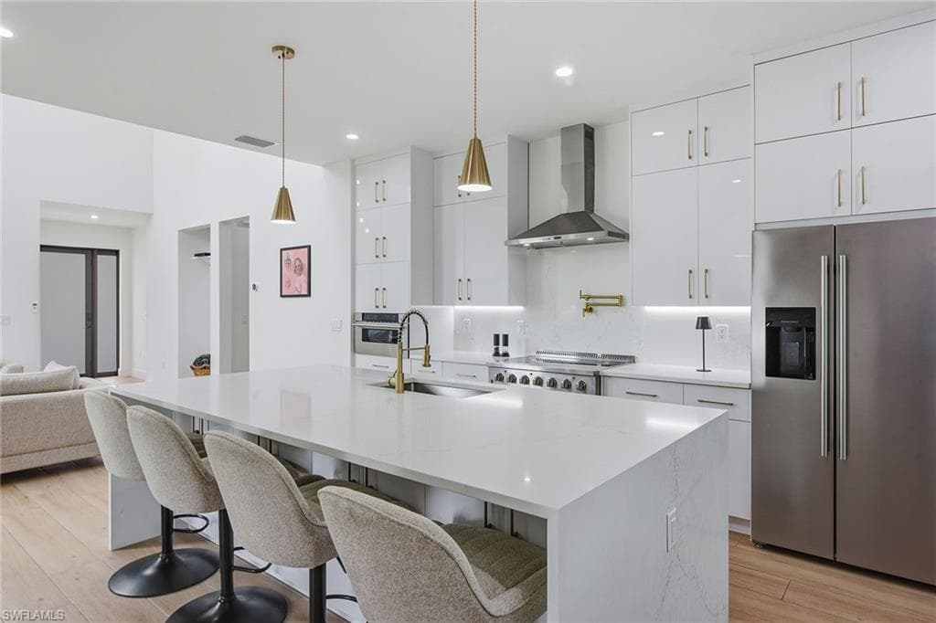 3384 Canal ST-7