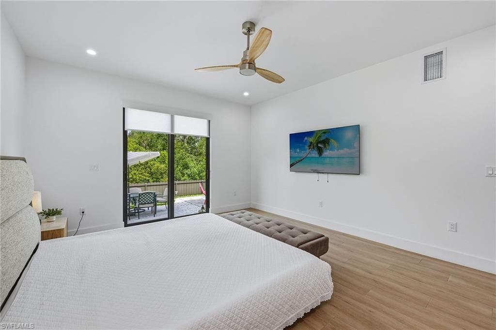 3384 Canal ST-14