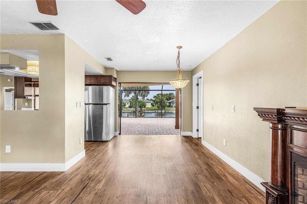 13520 Island RD-10