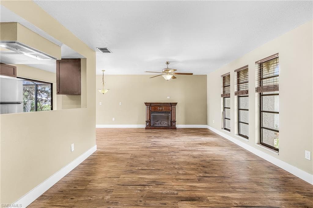 13520 Island RD-8
