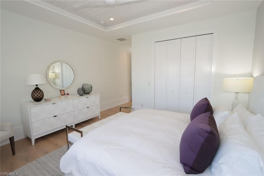 675 2nd ST S-17