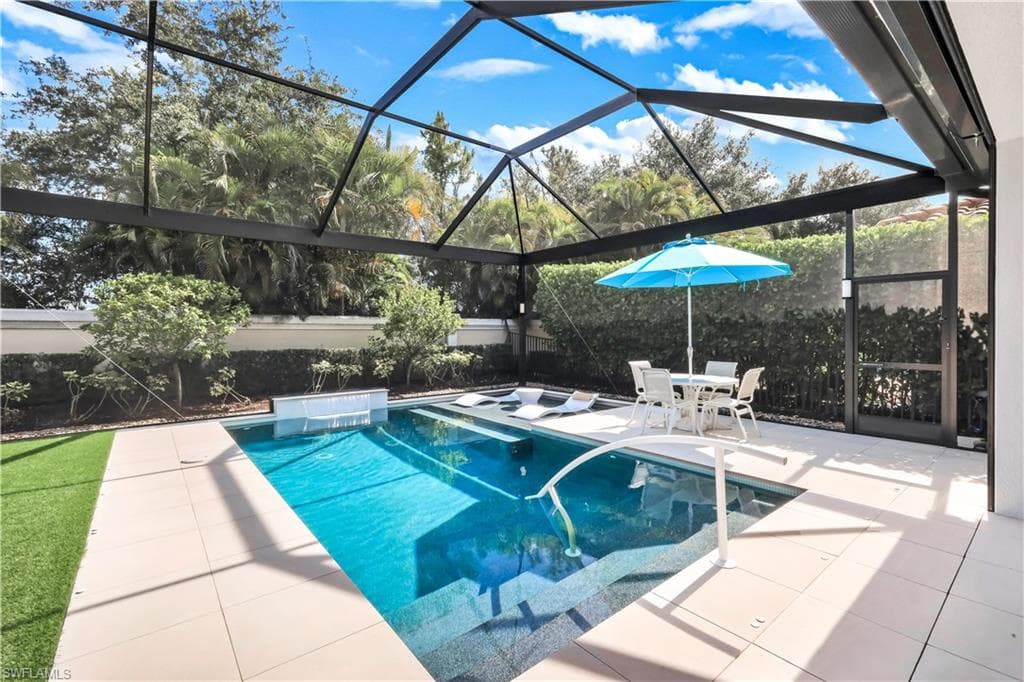 13836 Luna DR-27