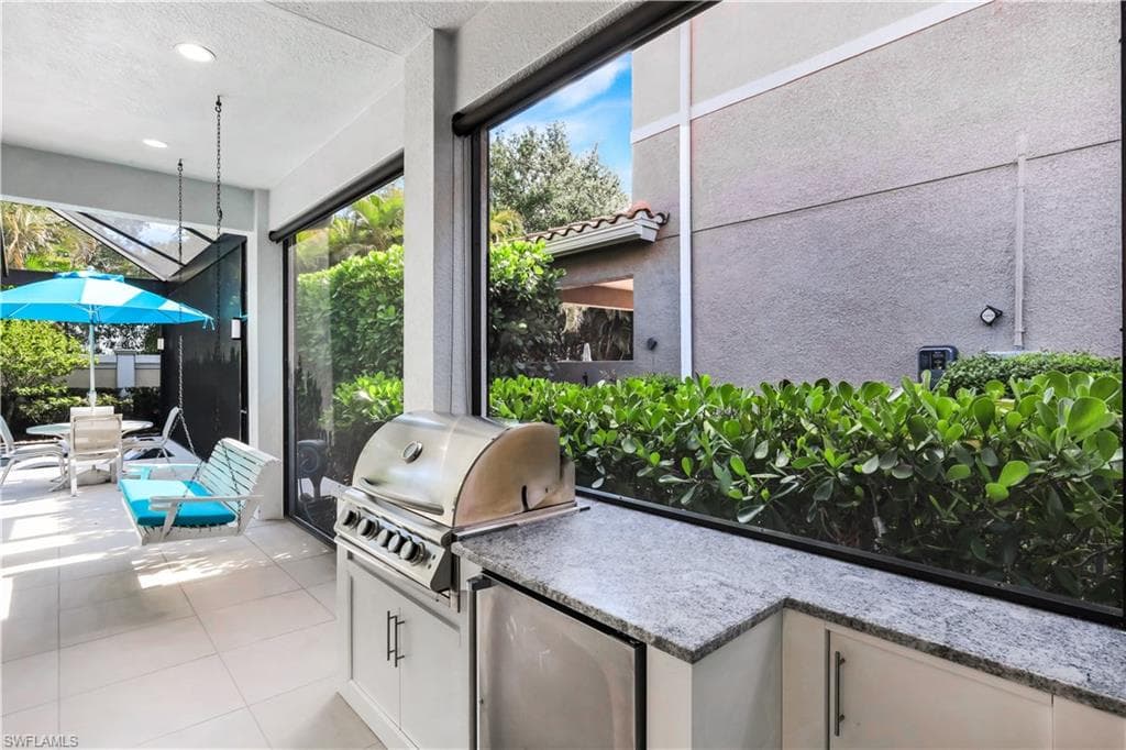 13836 Luna DR-33