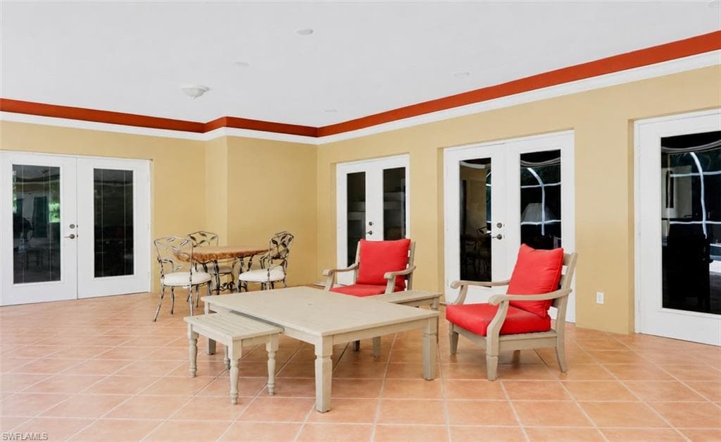 1357 Osceola DR-32