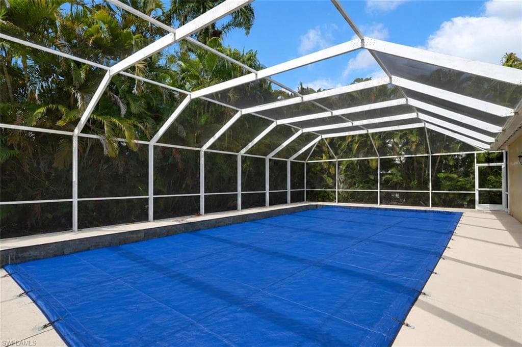 1357 Osceola DR-33