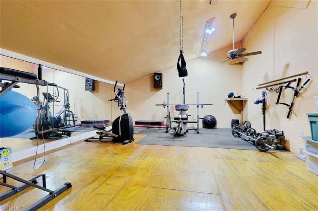 1357 Osceola DR-31
