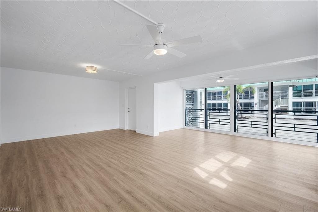 6500 Estero BLVD C113-11