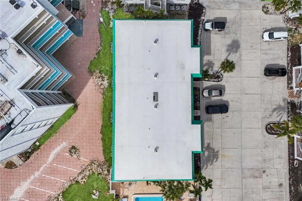 6500 Estero BLVD C113-40
