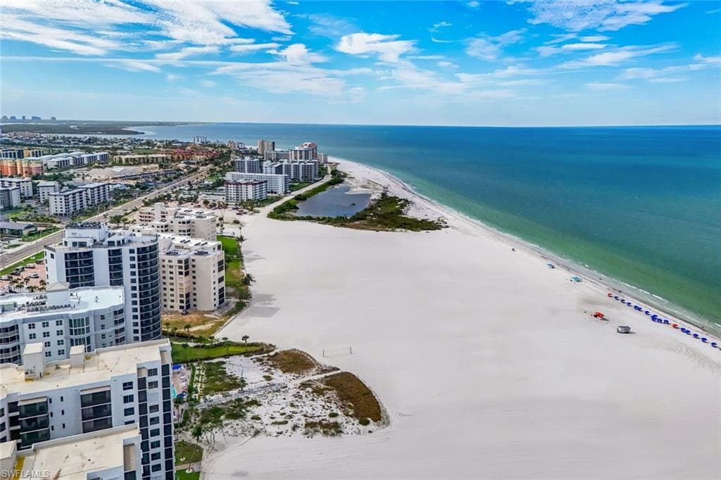 6500 Estero BLVD C113-35