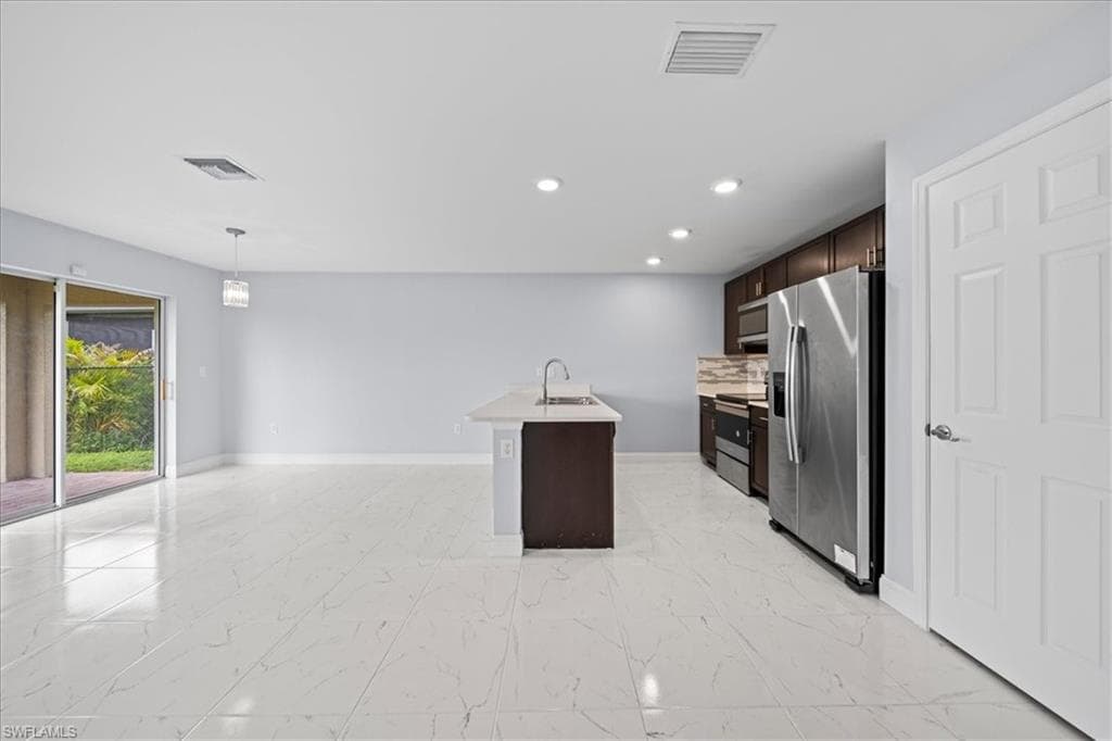 10535 Crossback LN-20