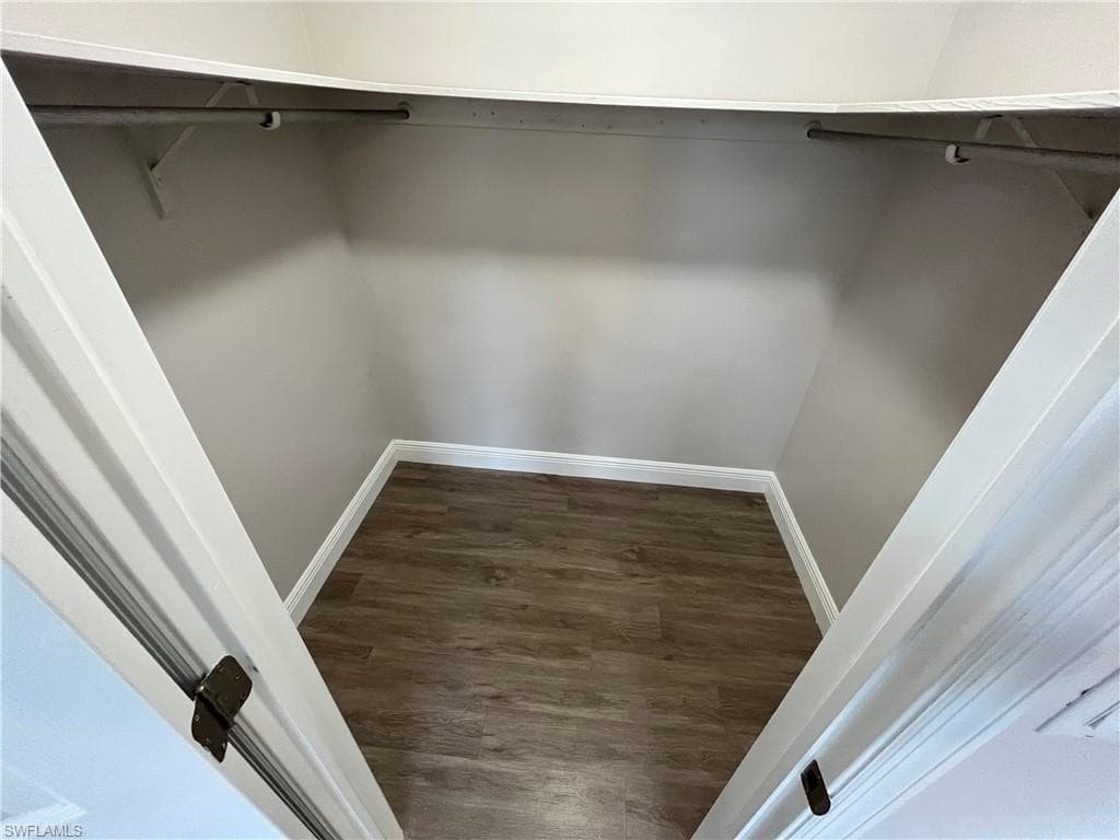 3325 Airport RD N B8-13
