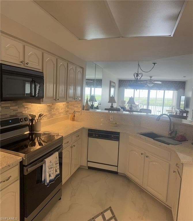 13105 Vanderbilt DR 808-10