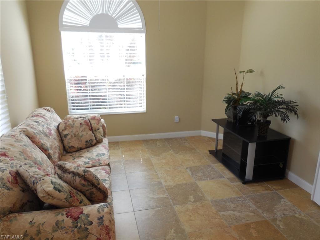 8539 Alessandria CT-7