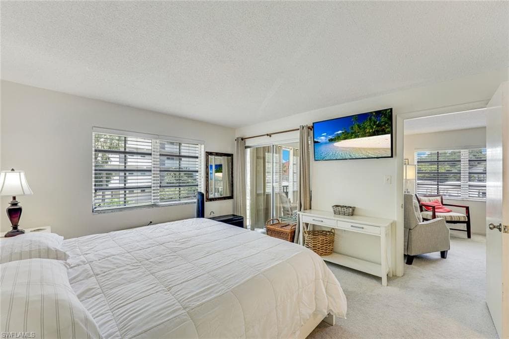 5 High Point CIR W 204-9