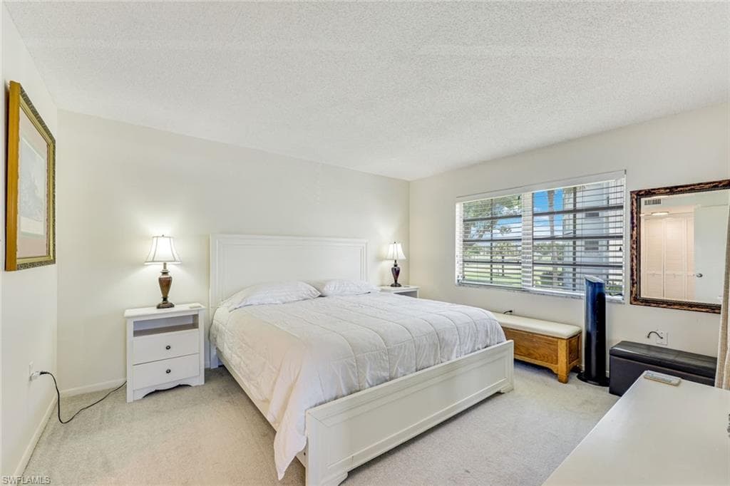 5 High Point CIR W 204-8