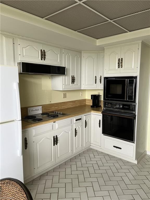 6075 Pelican Bay BLVD 1204-8