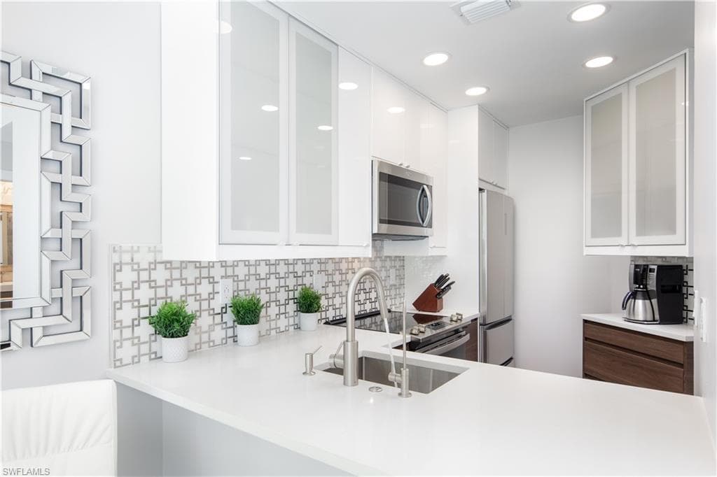 3323 Olympic DR 711-2