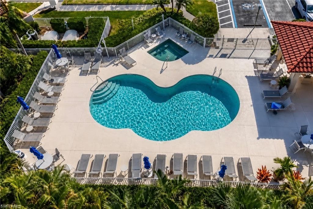 2770 Cypress Trace CIR 2423-26