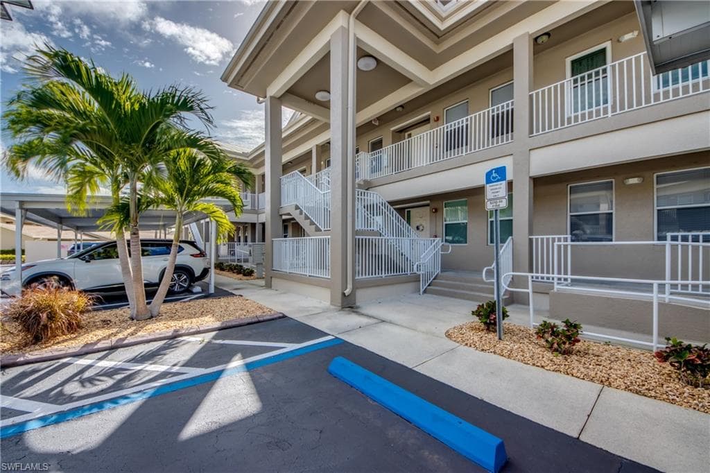 15250 Riverbend BLVD 204-19