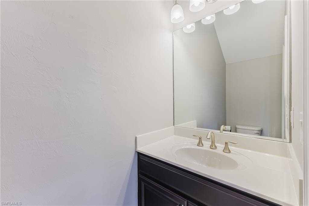 4093 Wilmont PL-21