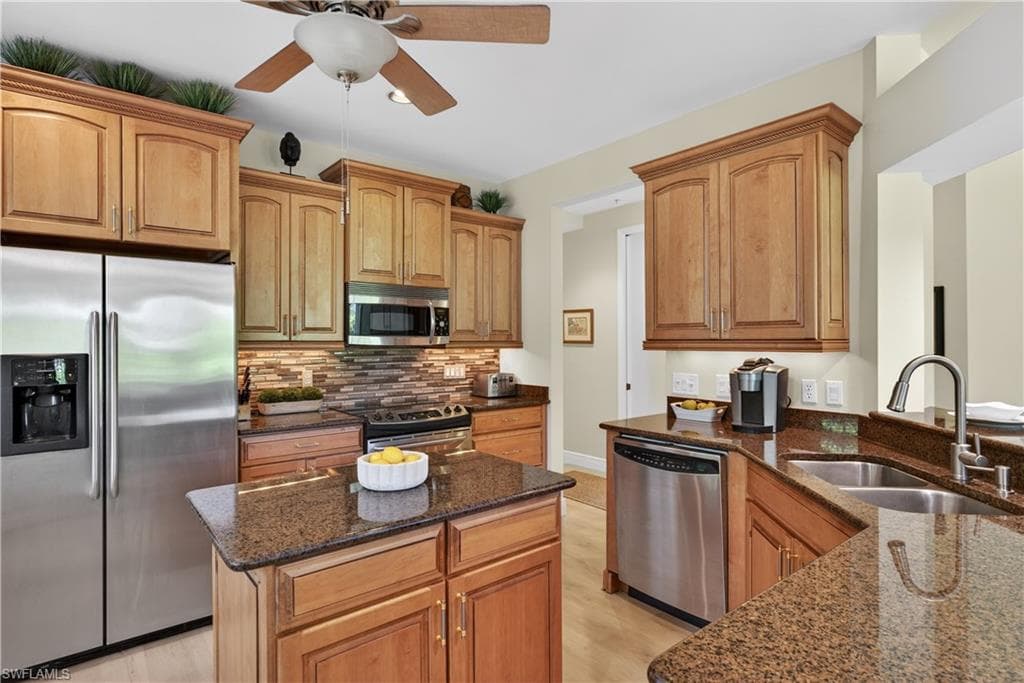 5035 YACHT HARBOR DR 103-8