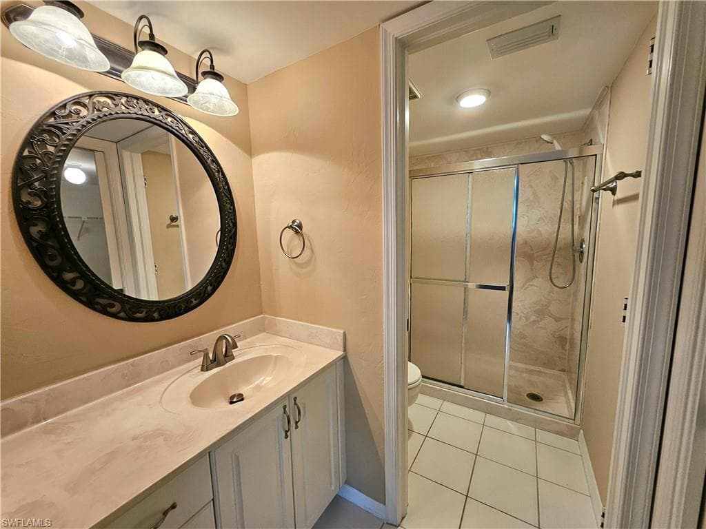 3001 Sandpiper Bay CIR B202-13