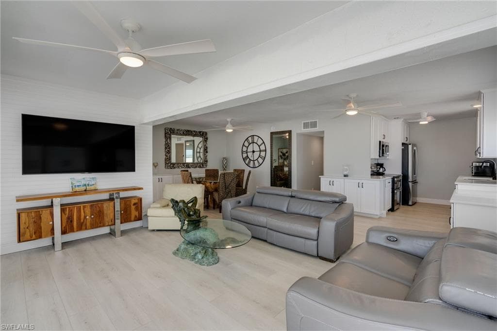 6500 Estero BLVD E320-9