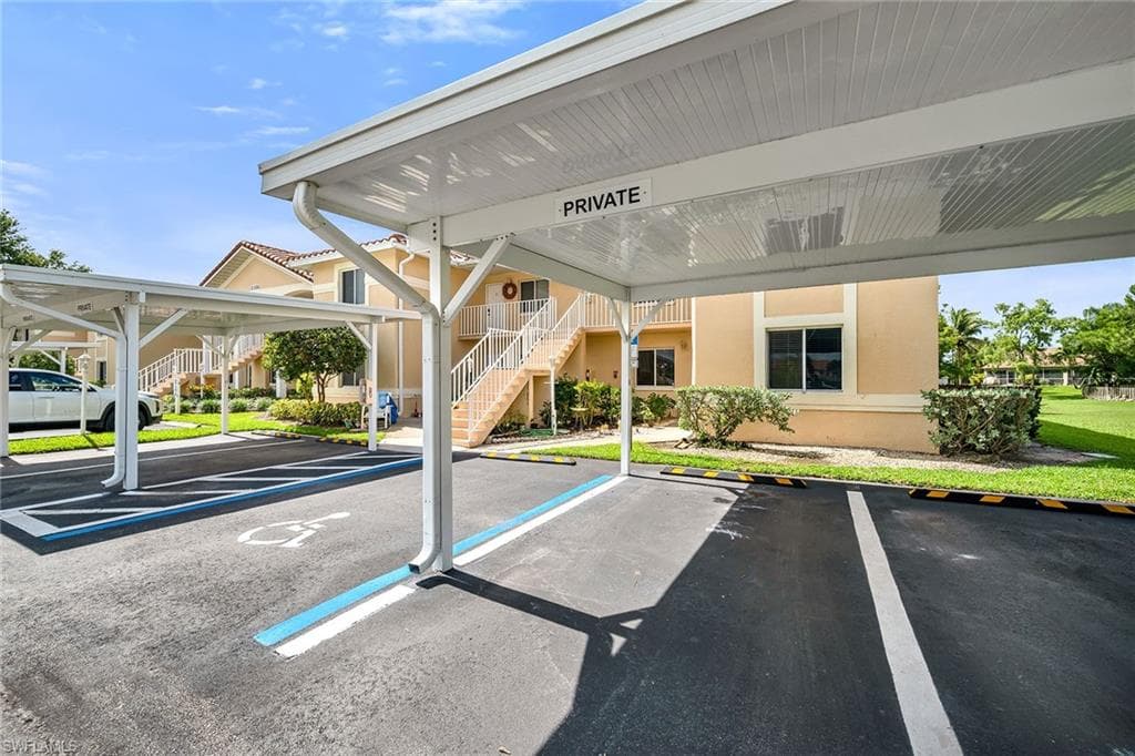208 Furse Lakes CIR D6-48