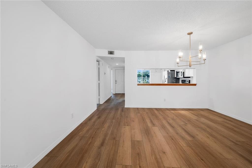 208 Furse Lakes CIR D6-11
