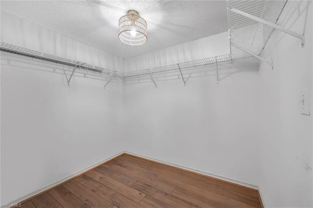 208 Furse Lakes CIR D6-21