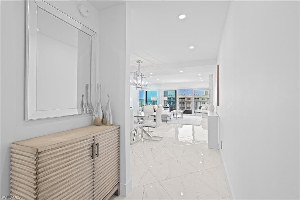 3443 Gulf Shore BLVD N 803-3