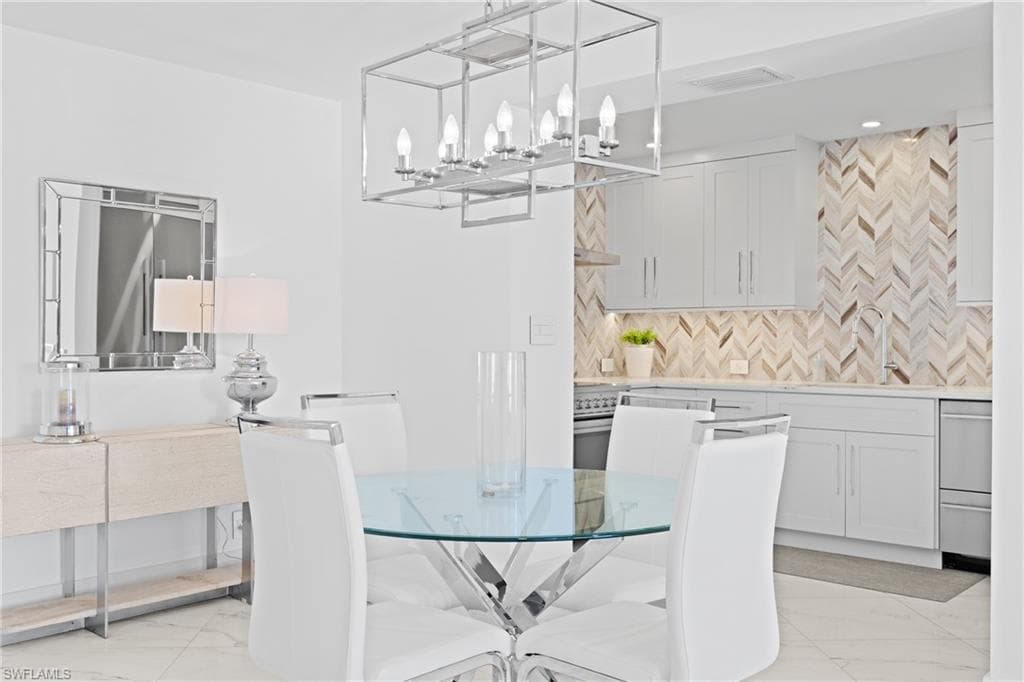 3443 Gulf Shore BLVD N 803-10