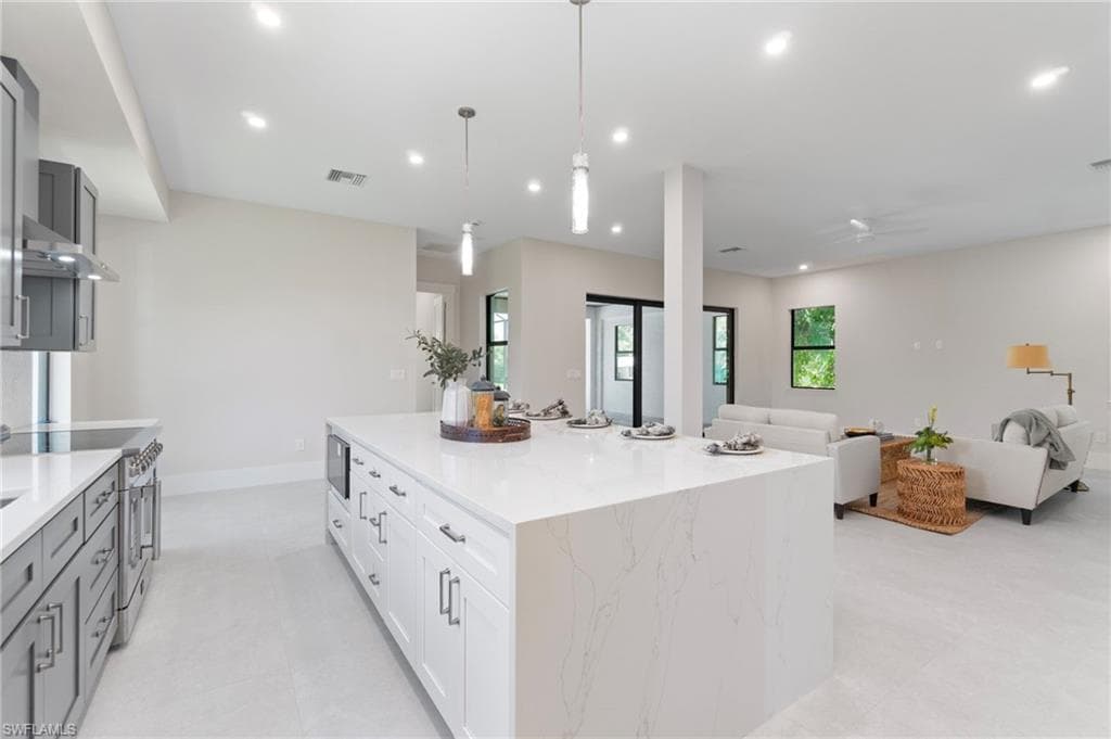 2769 Van Buren AVE-6