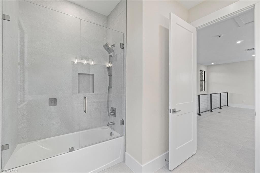 2769 Van Buren AVE-16