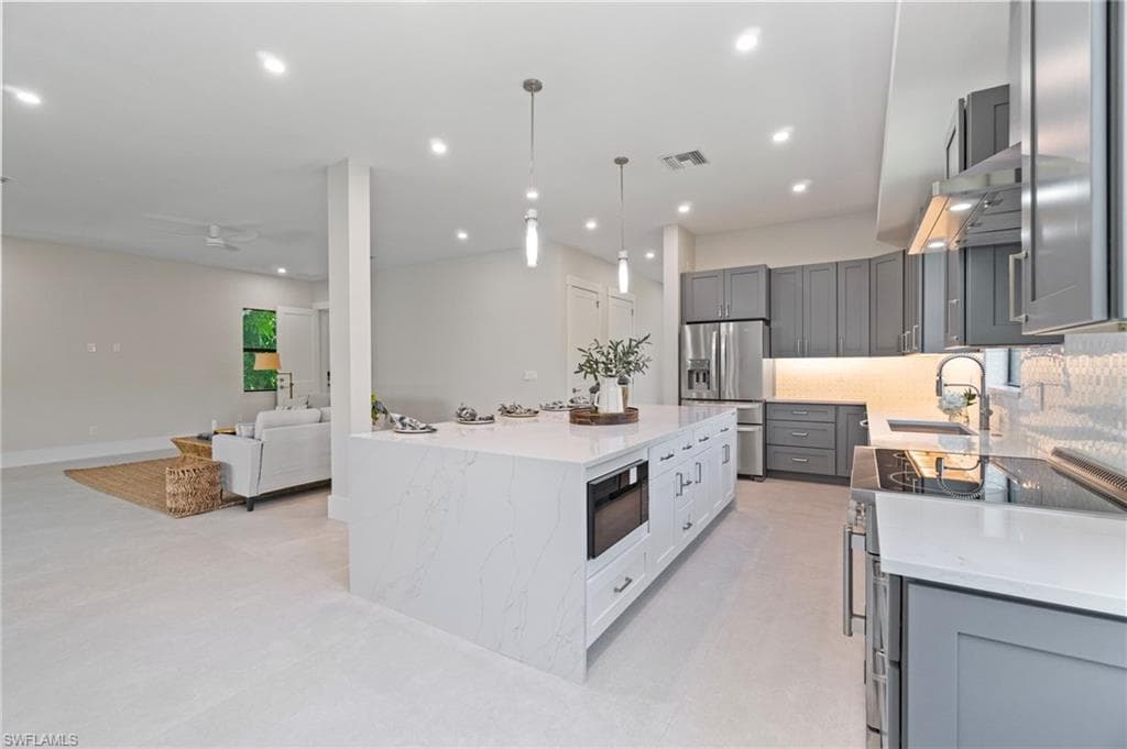 2769 Van Buren AVE-7