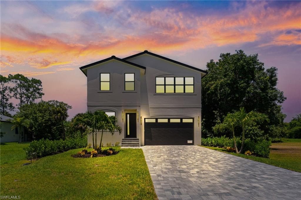 2769 Van Buren AVE-19