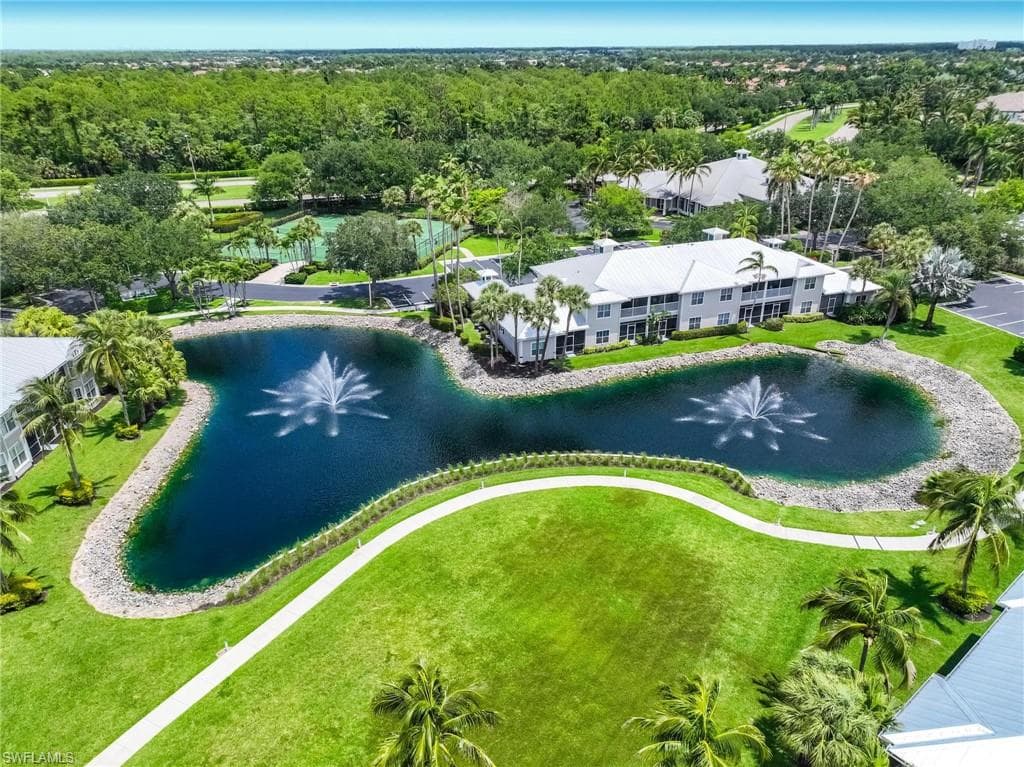 7950 Mahogany Run LN 416-6