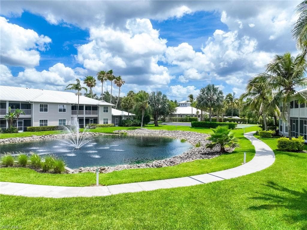 7950 Mahogany Run LN 416-35
