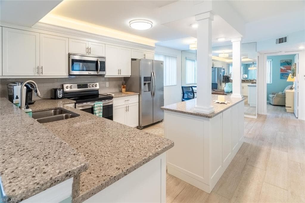 270 Naples Cove DR 3506-9