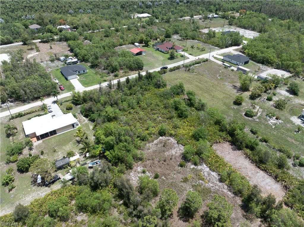 5951 Royal Okley LN-7