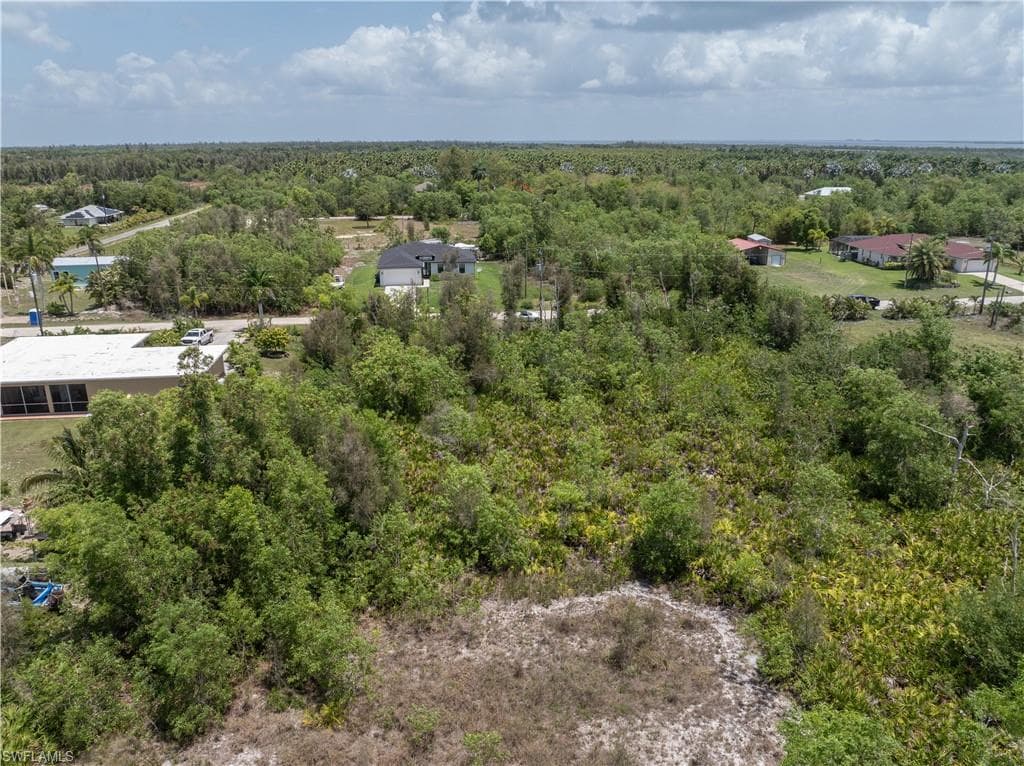 5951 Royal Okley LN-9